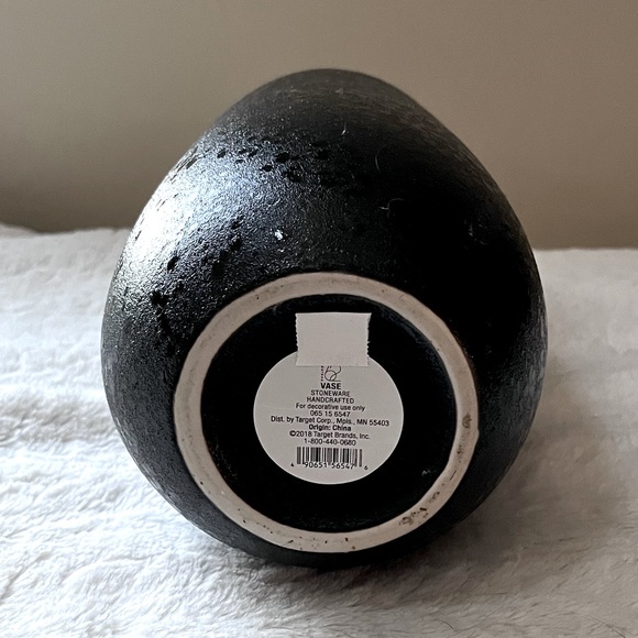 🆕 RARE Project 62 Textured Ceramic Stoneware Modern Slender Black Vase - Picture 10 of 13